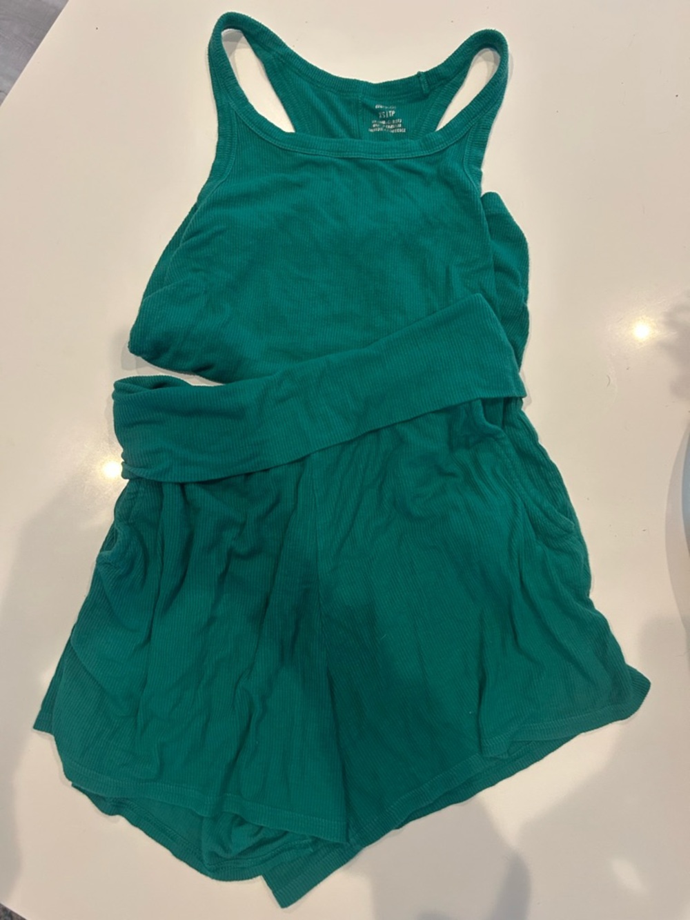 Aerie super soft green folder over Shorts and tank size small /xs